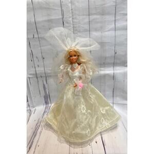 1989 Fantasy Wedding Barbie
